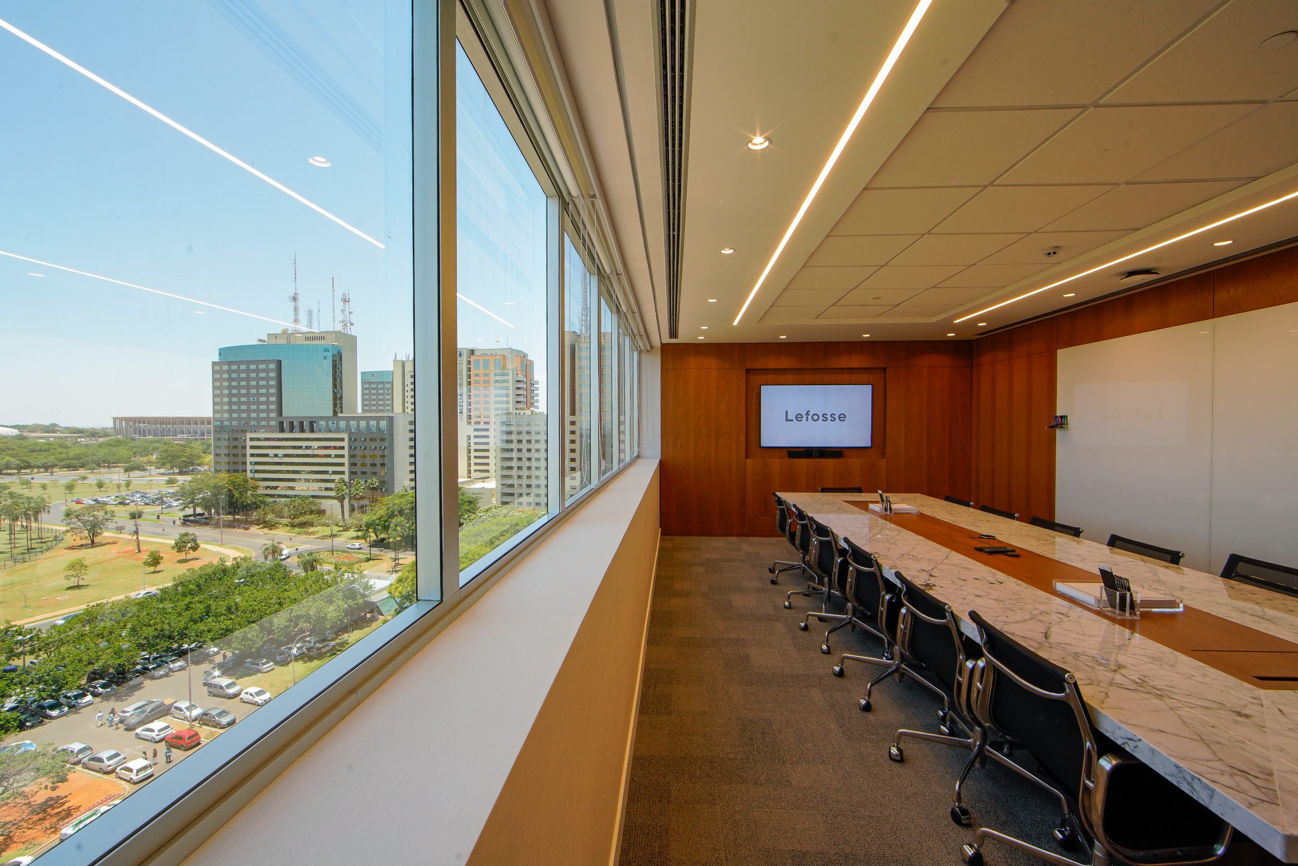 Lefosse expande atuação em Brasília com escritório em novo endereço